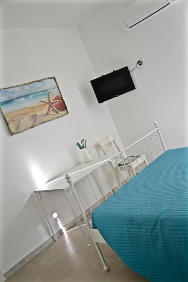 I Tesori Del Mare Bed & Breakfast Letojanni Exterior photo