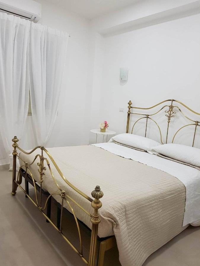 I Tesori Del Mare Bed & Breakfast Letojanni Exterior photo