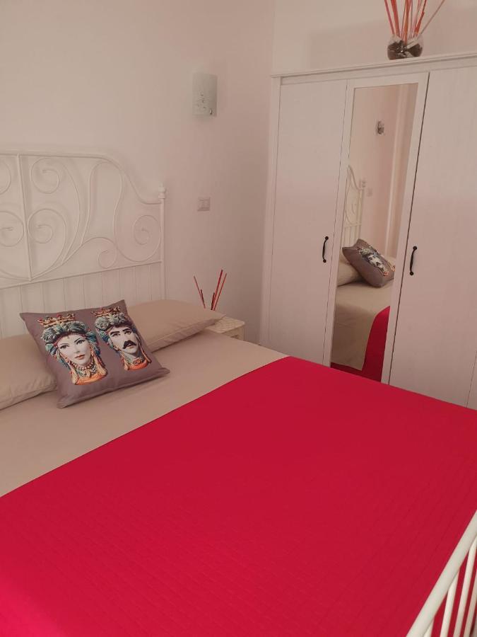 I Tesori Del Mare Bed & Breakfast Letojanni Exterior photo